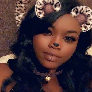 Meet your Posher, Leonie